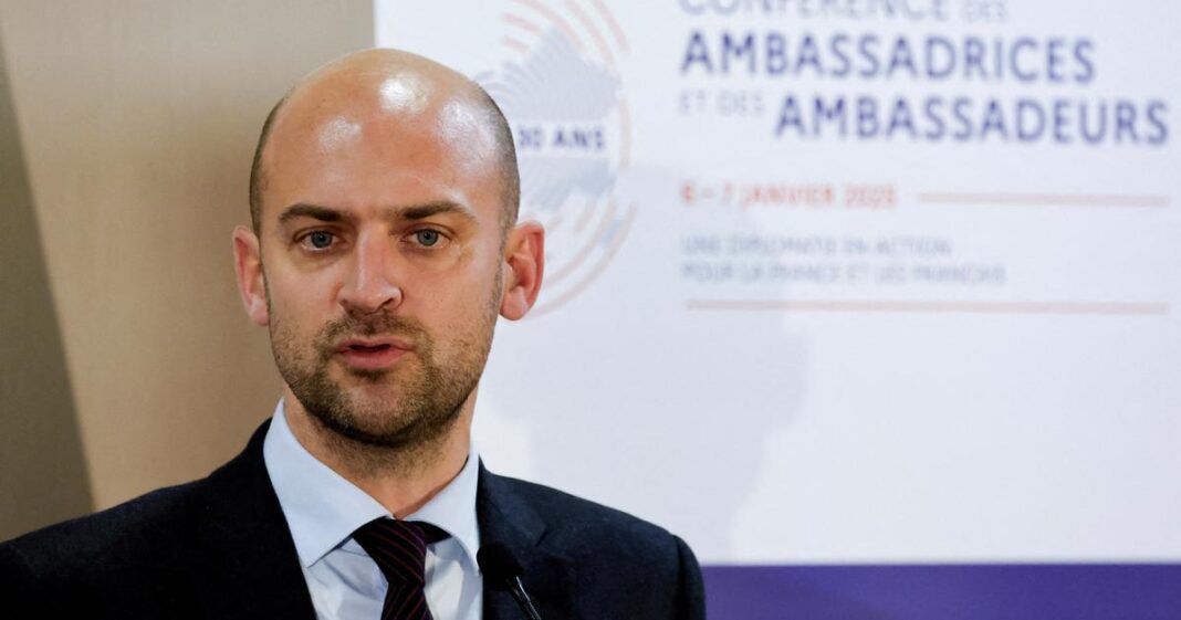 «Si nos intérêts sont atteints, nous réagirons avec une volonté de fer», avertit le chef de la diplomatie française