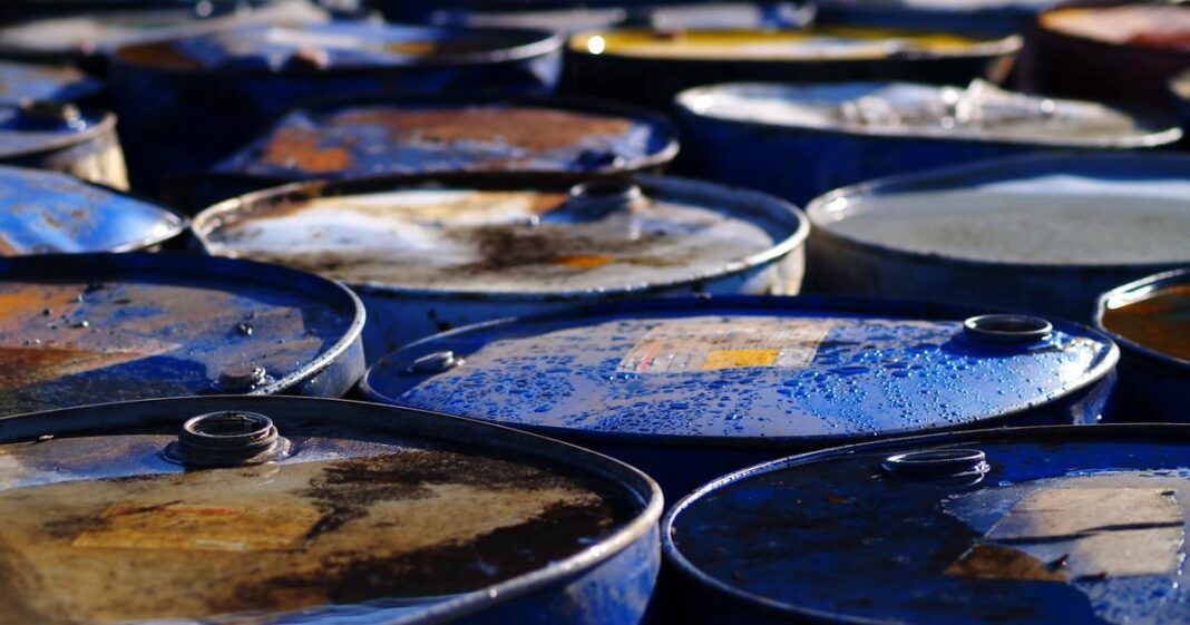 USA: hausse plus importante qu'attendu des stocks de pétrole