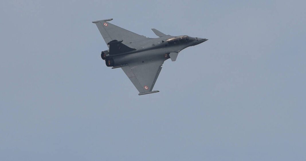 que sait-on des avions de chasse indiens que le Pakistan affirme avoir abattus ? – Libération