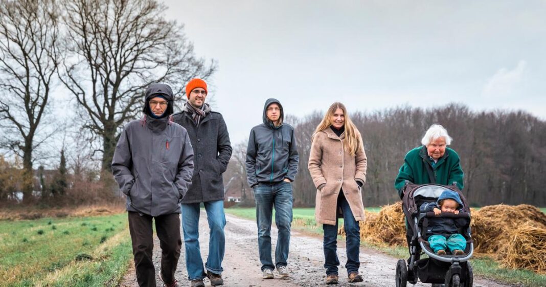 ces jeunes actifs qui dépendent de leurs grands-parents