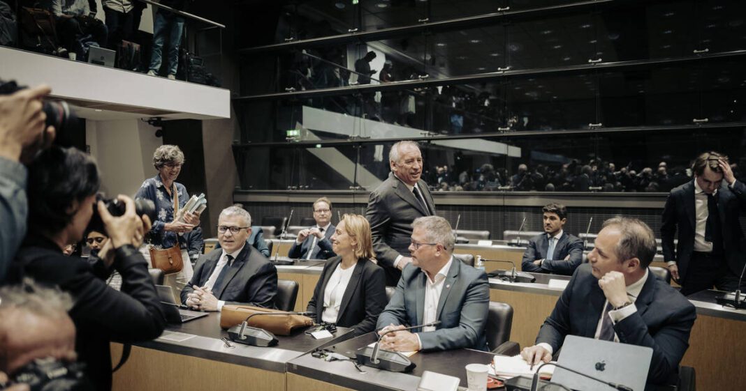 les approximations et omissions de François Bayrou sur les subventions accordées à l’établissement – Libération