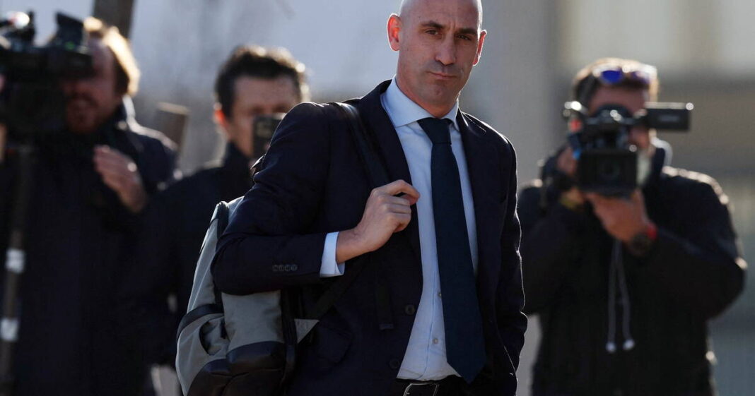 l’ex-patron du foot espagnol condamné à une amende pour agression sexuelle – Libération