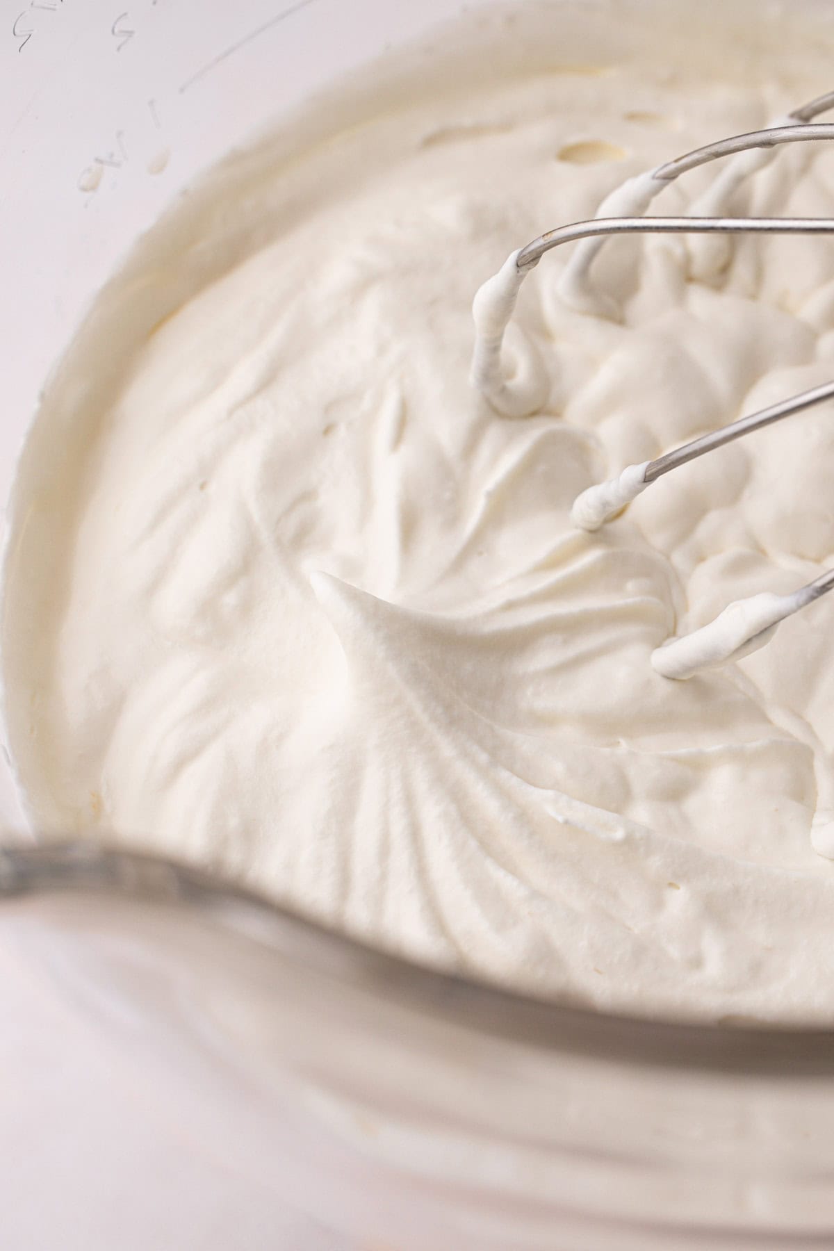 Crème fouettée stabilisée prête à être servie