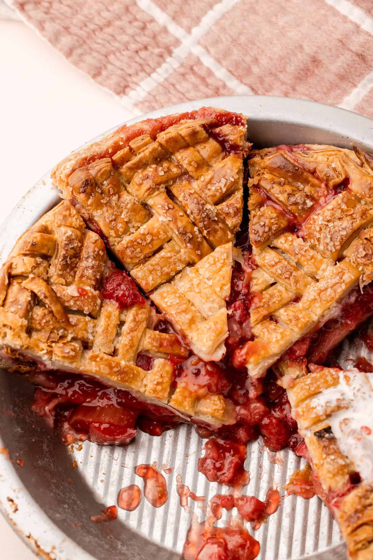 Tarte aux fraises et rhubarbe
