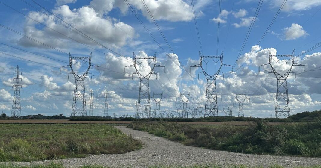 À quoi vont vraiment servir les 200 milliards d’euros d’investissement prévus dans les réseaux électriques ?