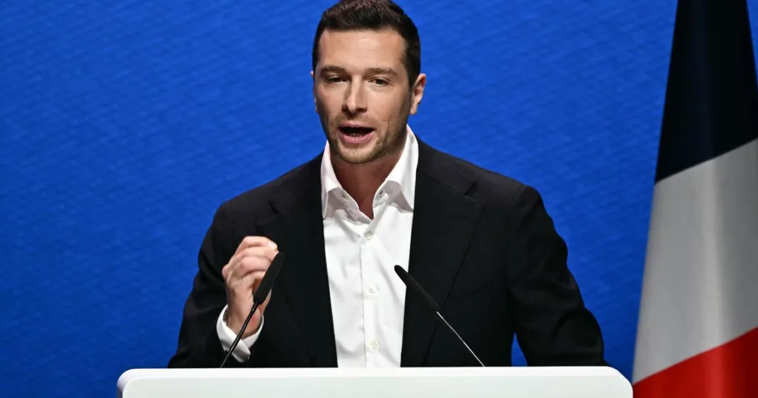 le Rassemblement national «ne s'interdit rien» sur la censure, prévient Bardella