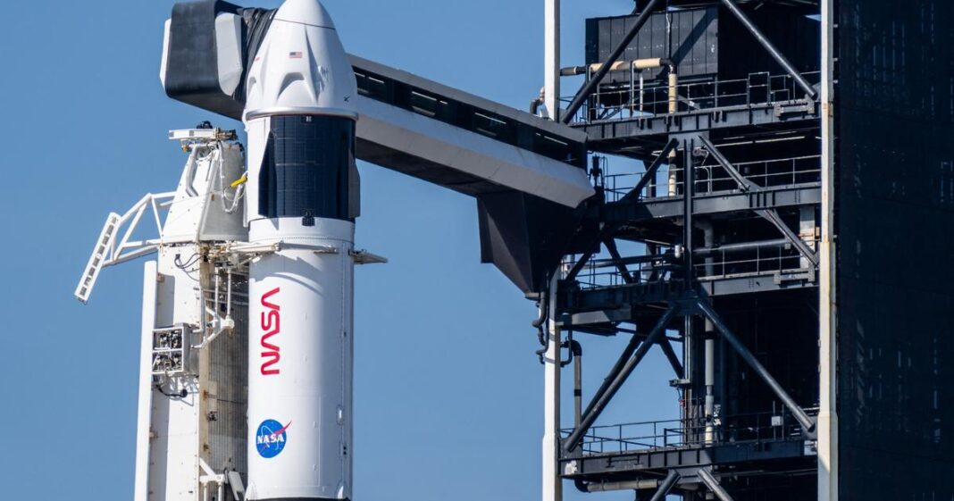 Comment le vaisseau spatial Dragon se retrouve au cœur de la bataille Musk-Trump
