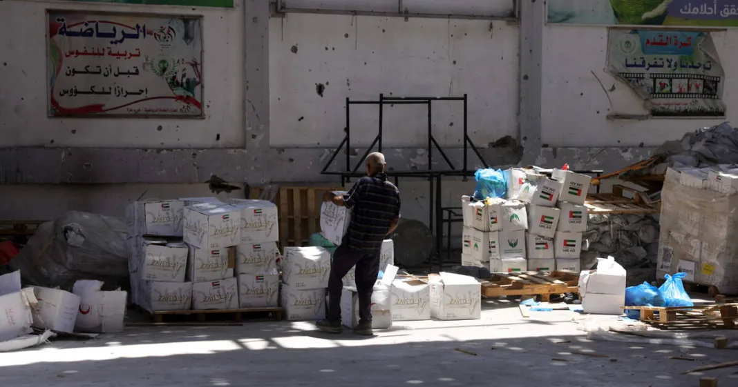 Les clans de Gaza mettent en place un modèle d’aide humanitaire alternatif aux distributions de la GHF – Libération
