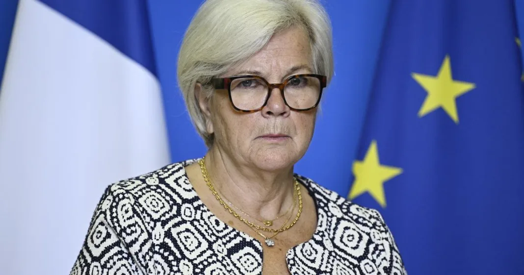 les obligations des entreprises renforcées, rappelle la ministre du Travail