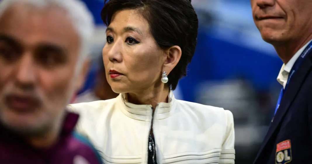 l’Américaine Michele Kang nommée présidente de l’OL après la démission de John Textor – Libération