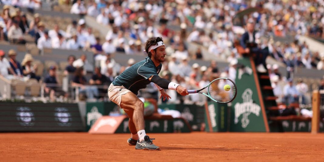EN DIRECT | Roland-Garros 2025 : Carlos Alcaraz, tenant du titre, joue une nouvelle place en finale contre l’esthète Lorenzo Musetti