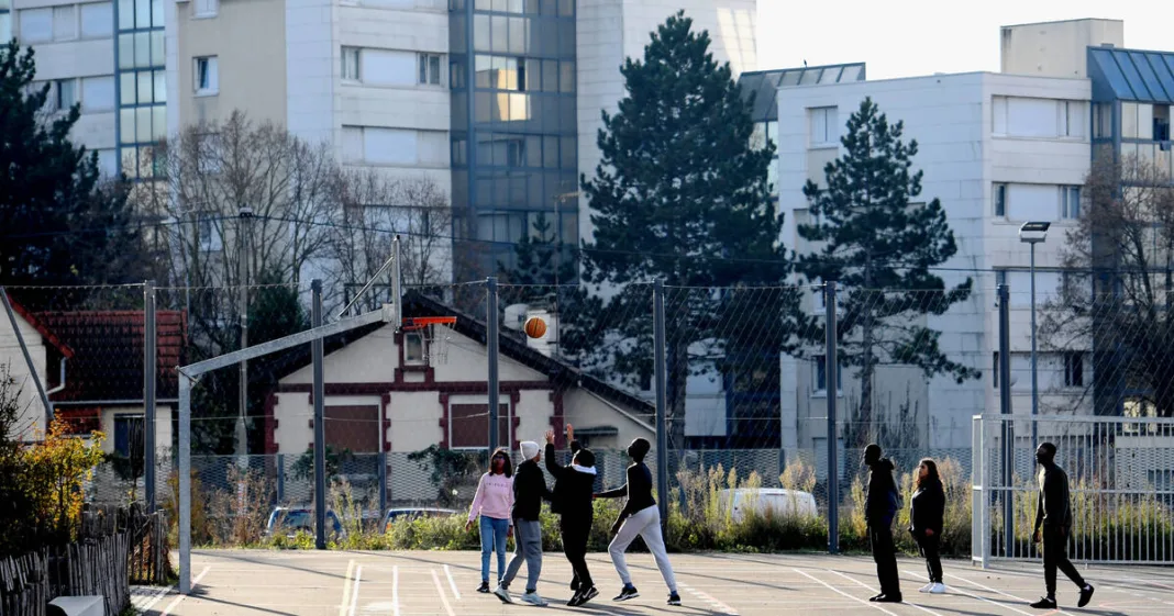un an après les Jeux olympiques, le sport scolaire en carafe – Libération