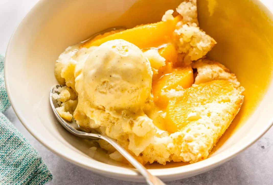 The 3-Ingredient Peach Cobbler My Southern Family Loves