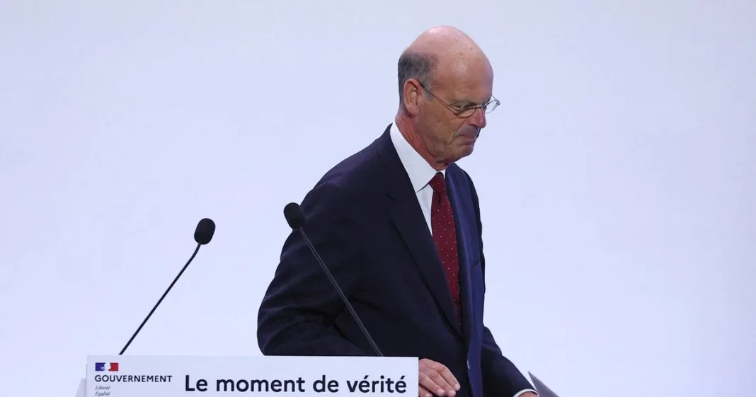 l'abattement forfaitaire pour les retraités sera de 2000 euros par an, affirme Éric Lombard