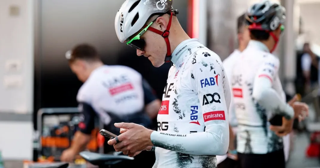 Vague de haine contre les coureurs du Tour de France : «On pensait qu’une épreuve populaire comme celle-là serait épargnée»