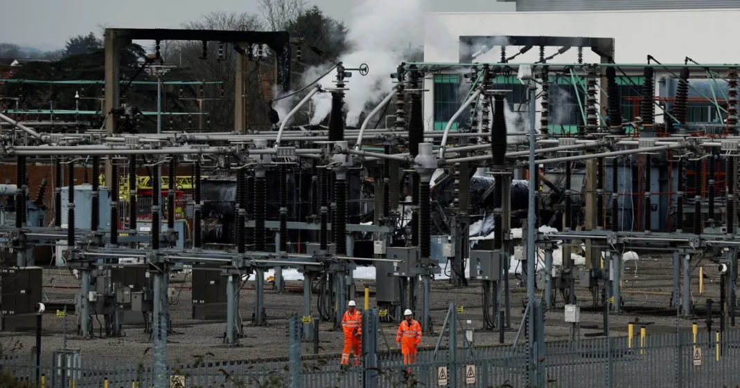 L’incendie à l’aéroport d’Heathrow en mars a été causé par une fuite non réparée dans le transformateur, selon un rapport