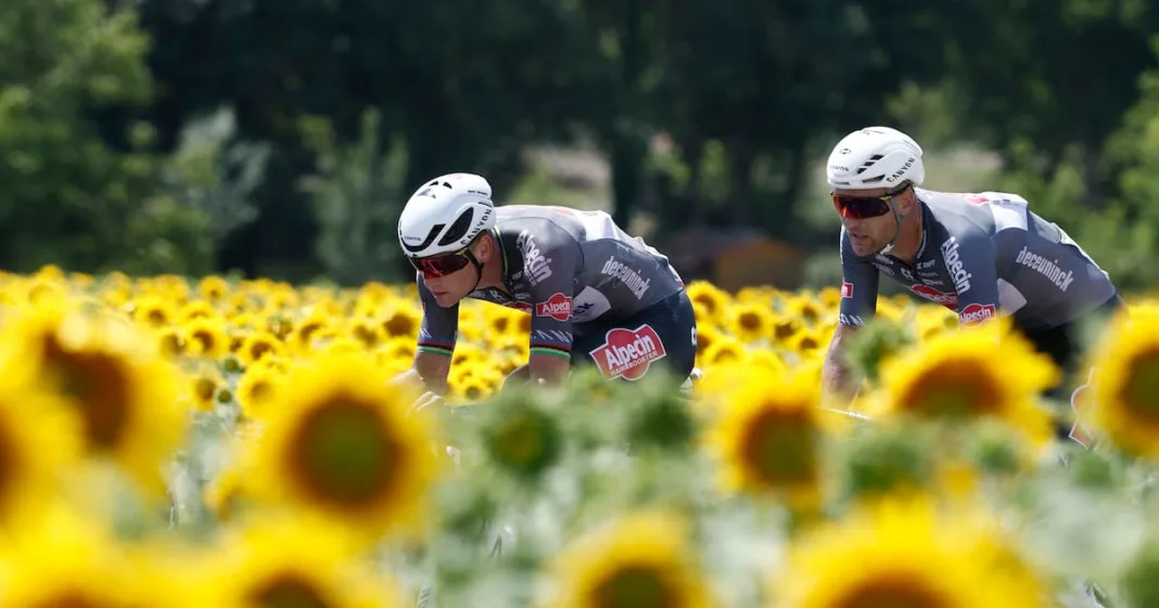 le peloton file à la Belle Indienne – Libération