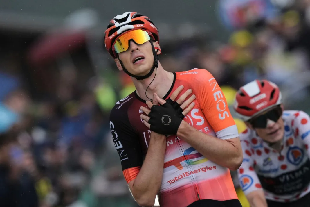 le résumé de la victoire de Thymen Arensman, à La Plagne, lors de la 19ᵉ étape